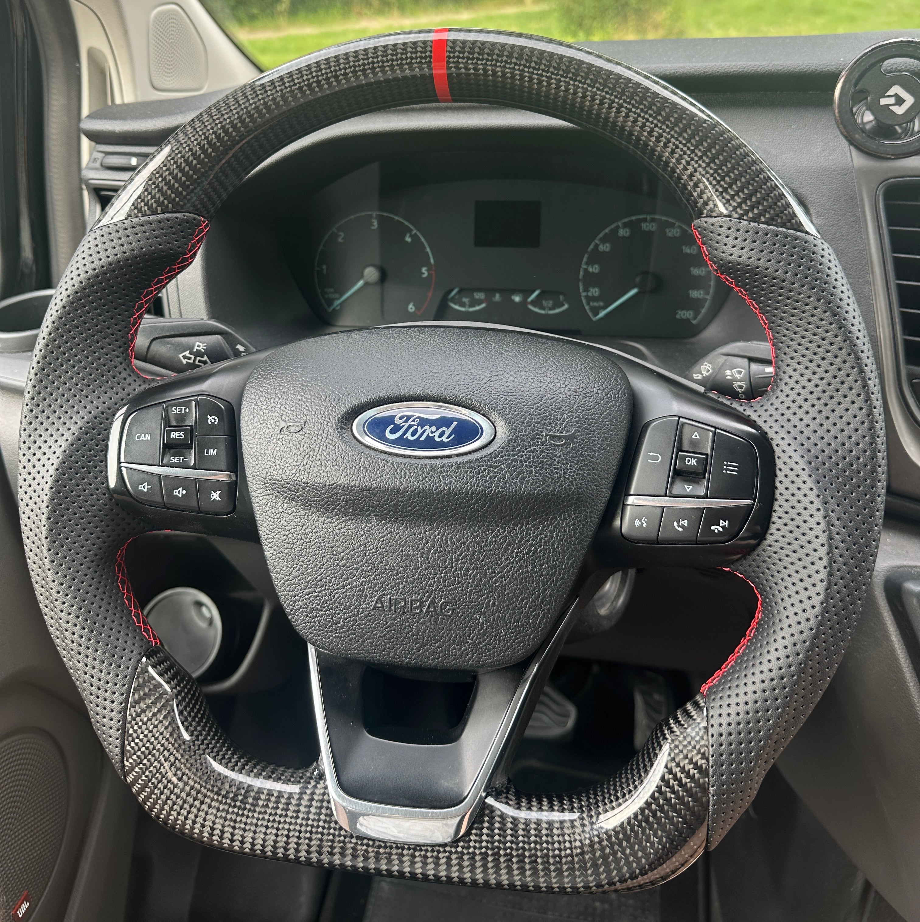 Carbon stuur Transit Custom – Transit Custom Shop